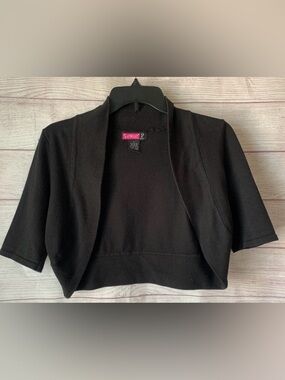 “SAY WHAT?” BLACK KNIT BOLARO/SHRUG SIZE LARGE EUC